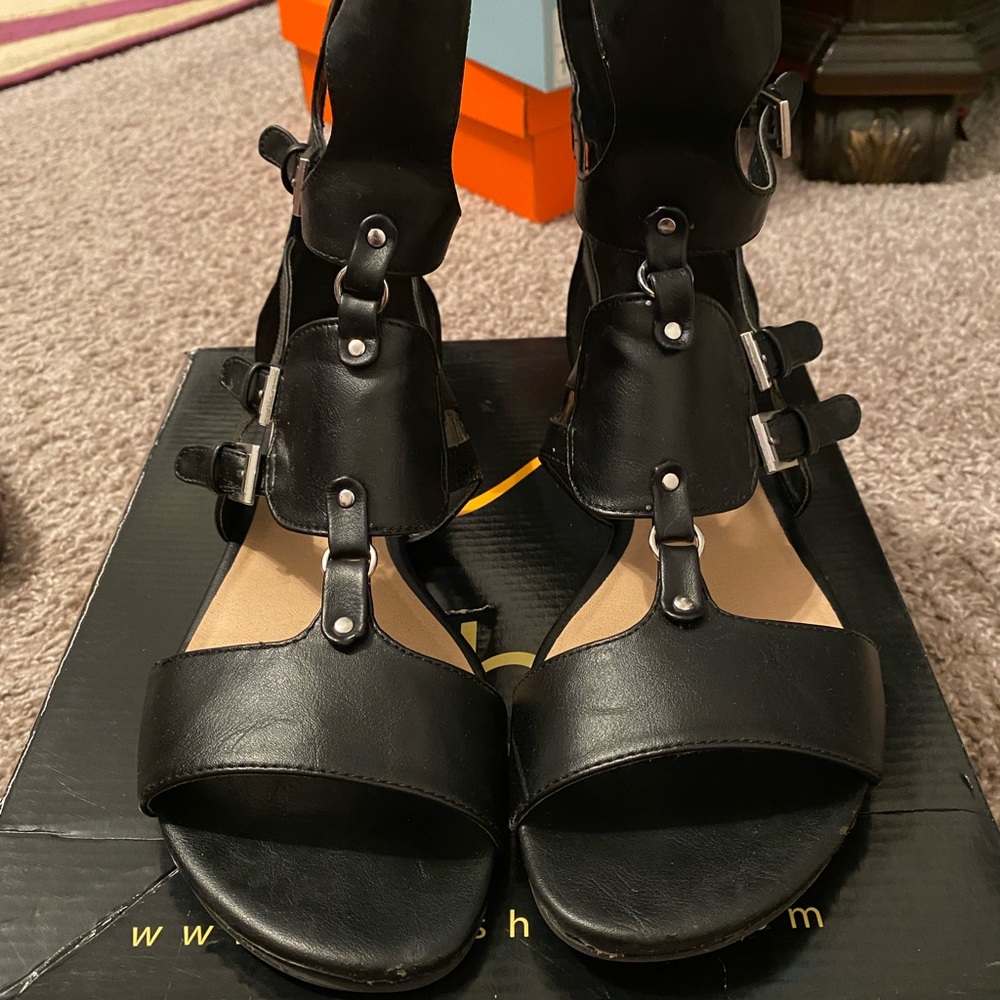 Diba Black Gladiator Sandals